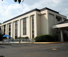 Hampton Inn Norfolk/Chesapeake - Greenbrier Area
