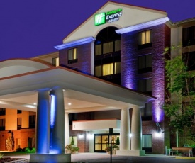 Holiday Inn Express & Suites Chesapeake, an IHG Hotel