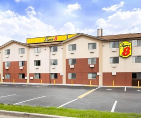 Super 8 by Wyndham Chester/Richmond Area