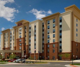 Hampton Inn & Suites Falls Church