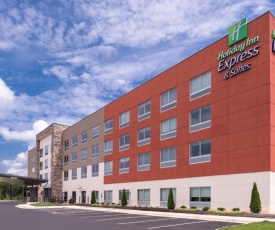 Holiday Inn Express & Suites Farmville, an IHG Hotel
