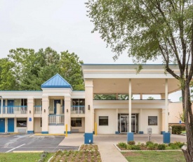 Days Inn by Wyndham Fredericksburg North