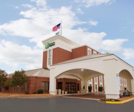 Holiday Inn Express Fredericksburg - Southpoint, an IHG Hotel