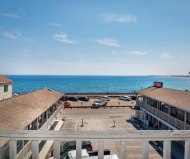 Sea Spiral Suites
