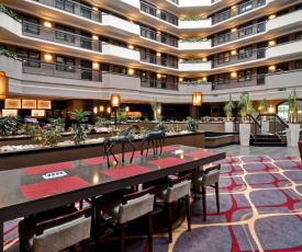 Embassy Suites by Hilton Dulles Airport