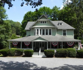 Vine Cottage Inn