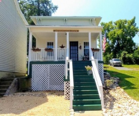 Cubs_Cottage