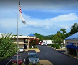 Baymont by Wyndham Lynchburg