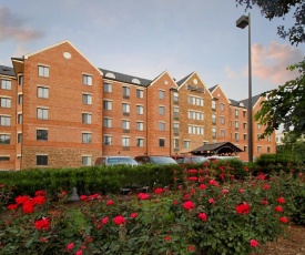 Staybridge Suites Tysons - McLean, an IHG Hotel