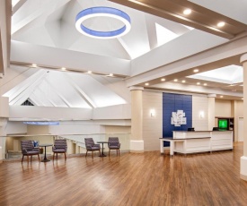 Holiday Inn Newport News - Hampton, an IHG Hotel