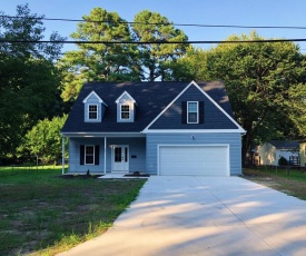 Upscale 5 bedroom house with First floor Master