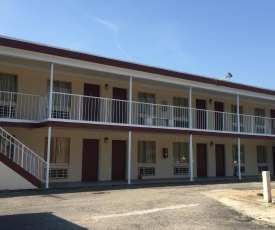 Fort Eustis Inn