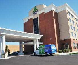 Holiday Inn Express Hotel & Suites Norfolk Airport, an IHG Hotel