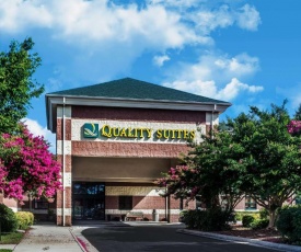 Quality Suites Lake Wright Norfolk Airport