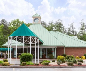 Days Inn by Wyndham Petersburg/South Fort Lee