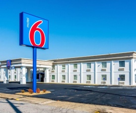 Motel 6-Petersburg, VA - Fort Lee