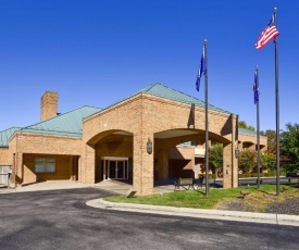 Comfort Suites Inn at Ridgewood Farm