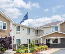 Super 8 by Wyndham South Boston VA