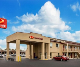 Econo Lodge East Staunton