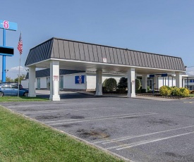 Motel 6-Staunton, VA