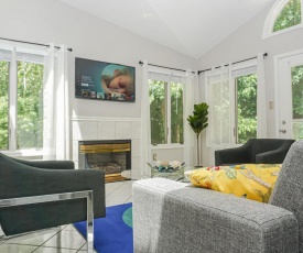 Luxury & Modern Tranquil Home*Games*Play Ground*