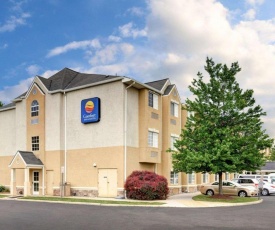 Comfort Inn & Suites Airport Dulles-Gateway