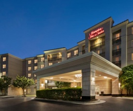 Hampton Inn & Suites Washington-Dulles International Airport