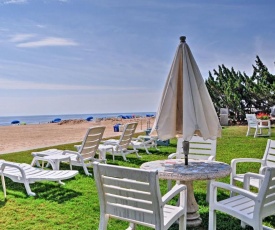 Virginia Beach Studio with Pool Access-Steps to Beach