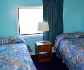 Cerca Del Mar Motel