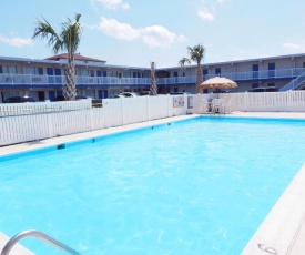 Seashire Inn & Suites
