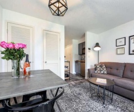 The Shores - Beautiful Beach Side Condo