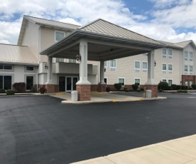 Randolph Inn and Suites