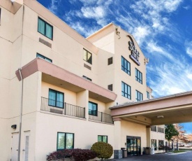 Sleep Inn & Suites