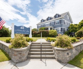 Nantucket Inn - Anacortes