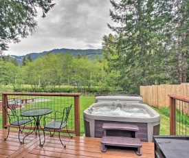 Cozy Waterside Chalet By Mt Rainier National Park!