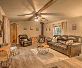 Cozy Outdoor Hub with Fire Pit 1mi to Mt Rainier NP