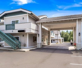 Quality Inn & Suites Bainbridge Island