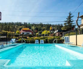 Coachman Inn