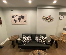 Cozy Chic Apartments