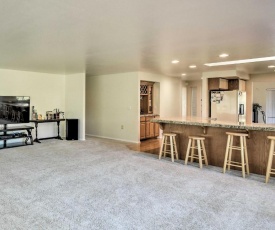 Spacious Family Home on Golf Course Hike and Bike!