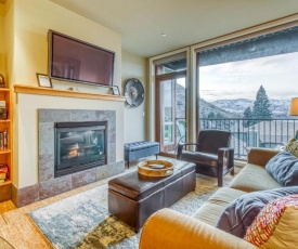 Chelan Resort Suites: Water Sunset (#303)
