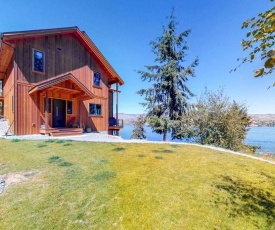 Constellations Lake House at Chelan