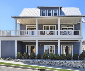 Lake & Vine Villa #15