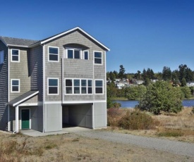 222 - Admirals Cove Seaside Getaway