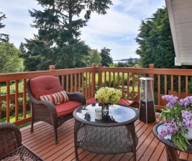 Sunset-View Beach Getaway on Whidbey home