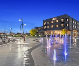 Hotel Indigo Seattle Everett Waterfront Place, an IHG Hotel