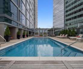 Luxury 1BR in Beautiful Building