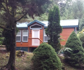 Tall Chief Camping Resort Cottage 4