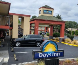Days Inn by Wyndham Federal Way