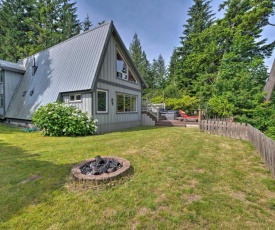 Riverfront Gold Bar Cabin with Deck and Mountain Views